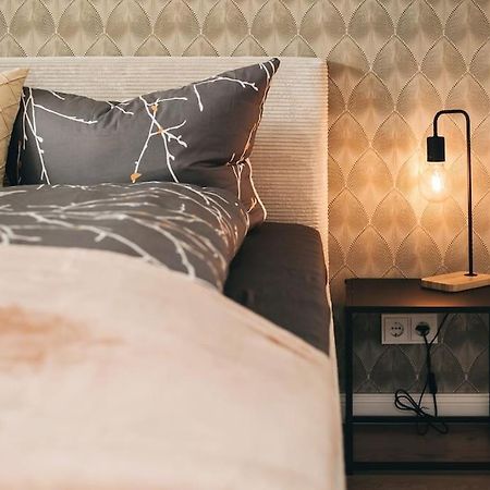 Tip! Toplage In Dresden! Moderne 100 Qm Ferienwohnung Fuer Familien Und Kleine Gruppen Dış mekan fotoğraf