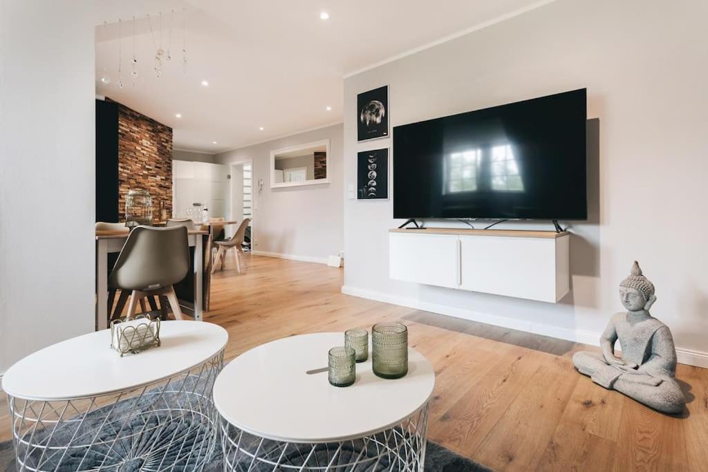 Tip! Toplage In Dresden! Moderne 100 Qm Ferienwohnung Fuer Familien Und Kleine Gruppen Dış mekan fotoğraf