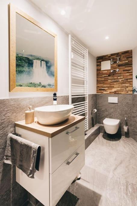 Tip! Toplage In Dresden! Moderne 100 Qm Ferienwohnung Fuer Familien Und Kleine Gruppen Dış mekan fotoğraf